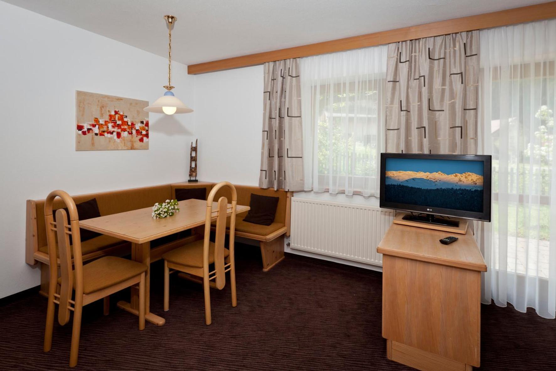 Ferienhaus Auer Nauders Luaran gambar